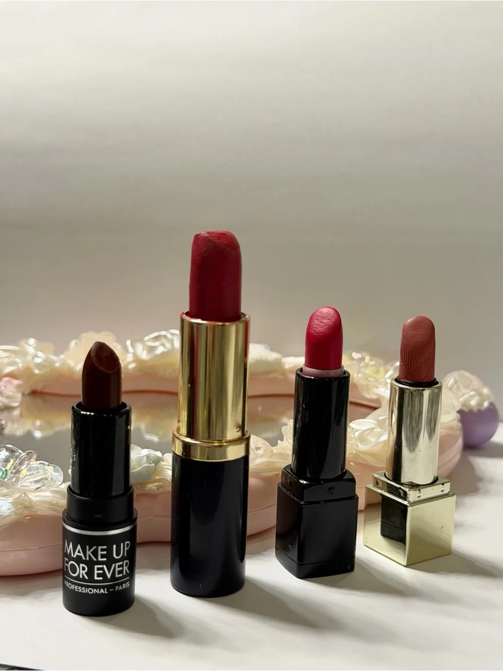 Like New Burberry, Givenchy, Estee Lauder，Make Up For Ever, mini lipsticks